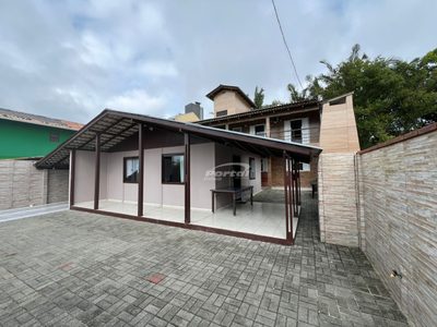 Casa, 5 quartos, 257 m² - Foto 1