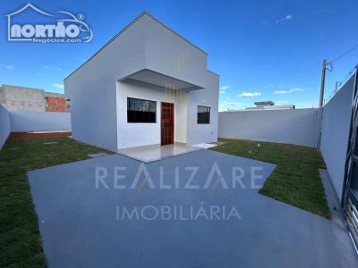 Casa, 2 quartos, 68 m² - Foto 1