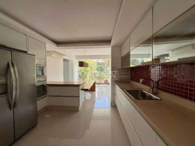 Apartamento, 3 quartos, 133 m² - Foto 1
