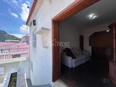 Apartamento, 3 quartos, 168 m² - Foto 1