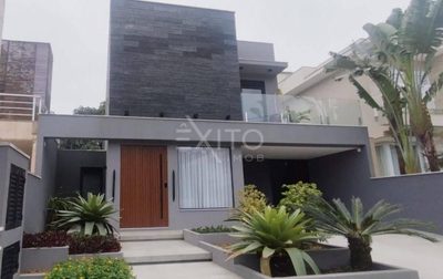 Casa, 5 quartos, 398 m² - Foto 1