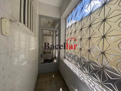 Apartamento, 3 quartos, 85 m² - Foto 1