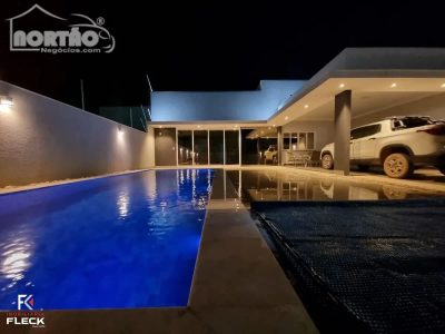 Casa, 3 quartos, 161 m² - Foto 2