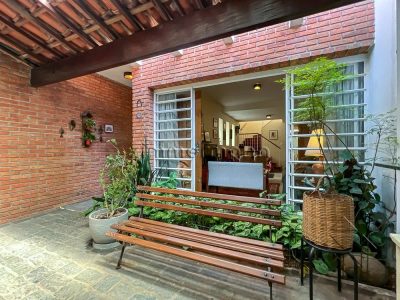 Casa, 5 quartos, 231 m² - Foto 2