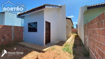 Casa, 2 quartos, 60 m² - Foto 1