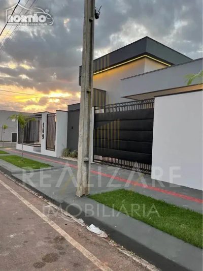 Casa, 3 quartos, 135 m² - Foto 2