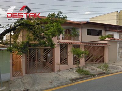 Casa, 4 quartos, 250 m² - Foto 1