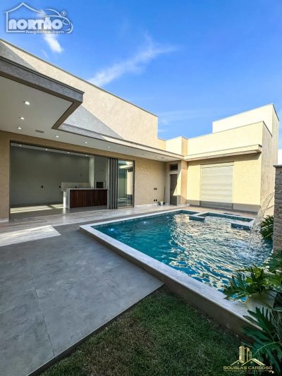 Casa, 4 quartos, 191 m² - Foto 3