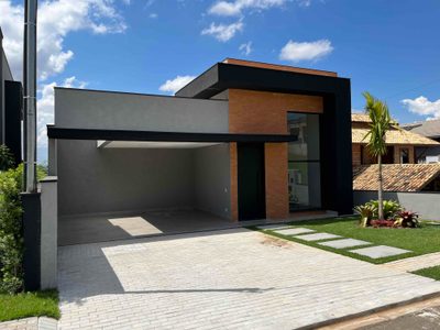 Casa, 4 quartos, 214 m² - Foto 1