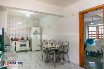 Casa, 3 quartos, 180 m² - Foto 4