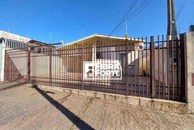 Casa, 4 quartos, 226 m² - Foto 1