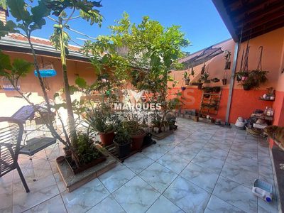 Casa, 3 quartos, 237 m² - Foto 2
