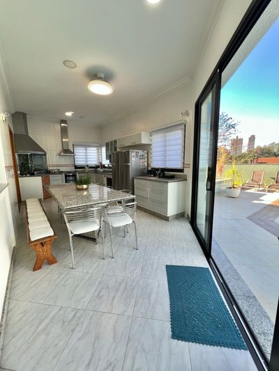 Sobrado, 4 quartos, 600 m² - Foto 3