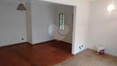 Casa, 3 quartos, 289 m² - Foto 2