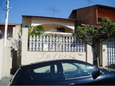 Sobrado, 3 quartos, 200 m² - Foto 1
