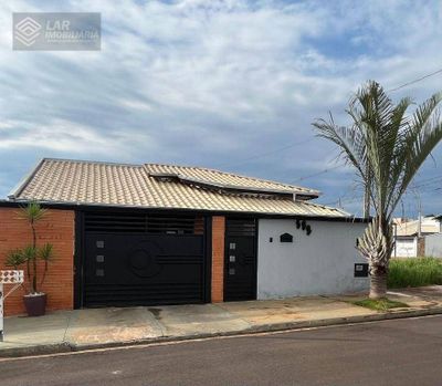 Casa, 2 quartos, 160 m² - Foto 1