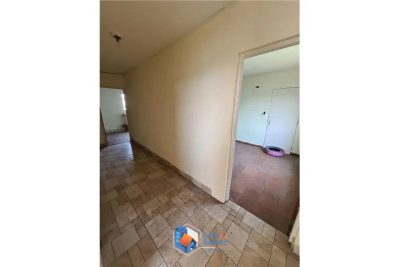 Casa, 6 quartos, 239 m² - Foto 2