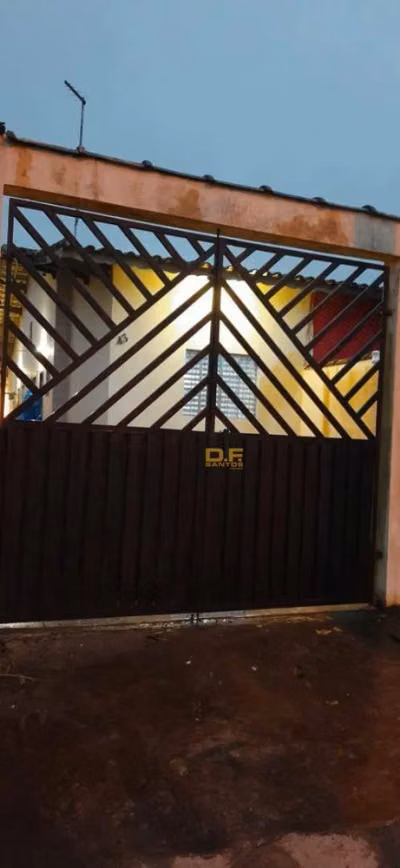 Casa, 2 quartos, 60 m² - Foto 1