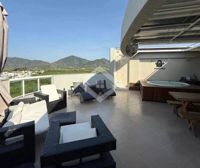 Apartamento, 3 quartos, 211 m² - Foto 1