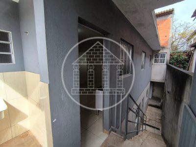 Casa, 1 quarto, 48 m² - Foto 1