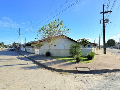 Casa, 3 quartos, 226 m² - Foto 1