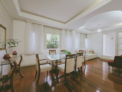 Casa, 5 quartos, 256 m² - Foto 3