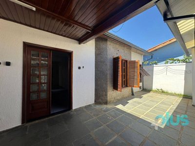 Casa, 3 quartos, 100 m² - Foto 1