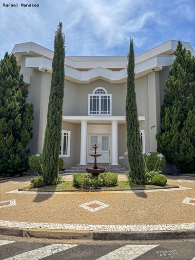 Sobrado, 5 quartos, 444 m² - Foto 1