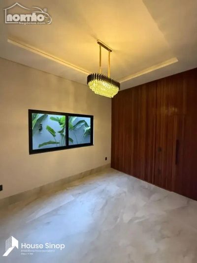 Casa, 3 quartos, 300 m² - Foto 3