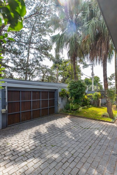 Casa, 4 quartos, 384 m² - Foto 1