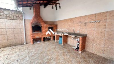 Casa, 3 quartos, 98 m² - Foto 1