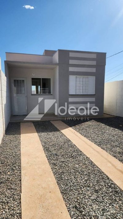 Casa, 2 quartos, 59 m² - Foto 1