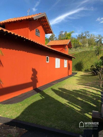 Chácara, 5 quartos, 2726 m² - Foto 1
