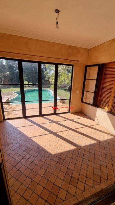 Chácara, 4 quartos, 1900 m² - Foto 1