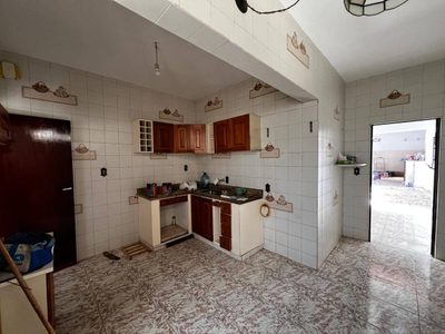 Casa, 1 quarto, 178 m² - Foto 3