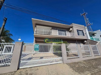 Sobrado, 5 quartos, 237 m² - Foto 1