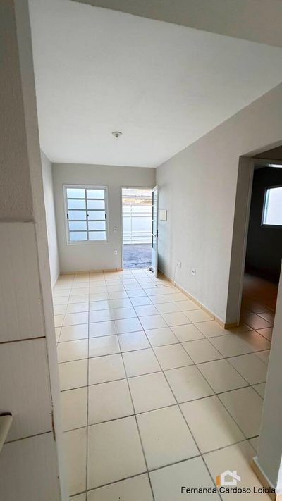 Casa, 2 quartos, 160 m² - Foto 1