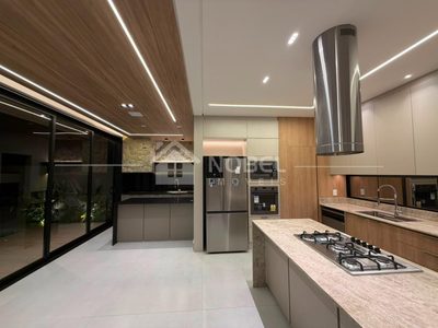 Casa, 3 quartos, 300 m² - Foto 4