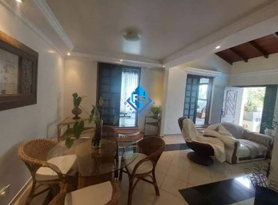 Sobrado, 2 quartos, 270 m² - Foto 1