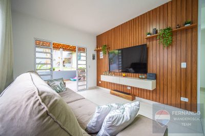 Casa, 4 quartos, 202 m² - Foto 1