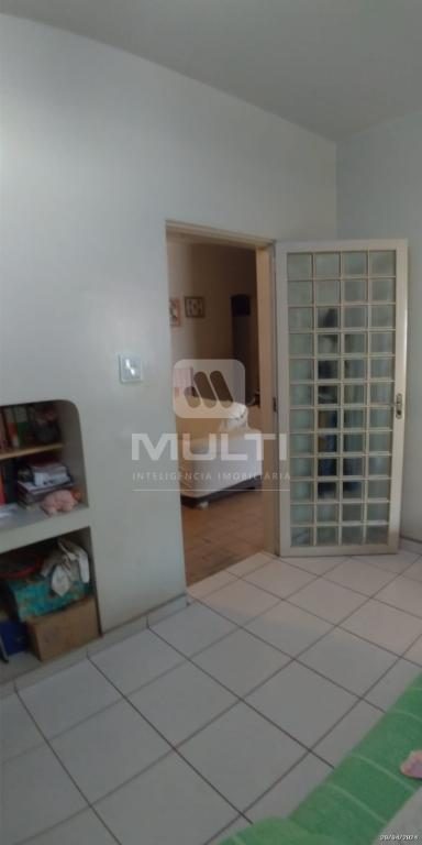 Casa, 3 quartos, 141 m² - Foto 2