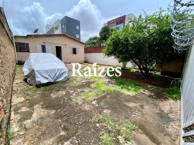 Casa, 4 quartos, 212 m² - Foto 2