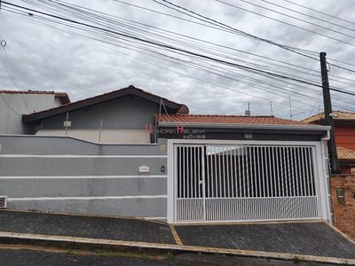 Casa, 4 quartos, 130 m² - Foto 1