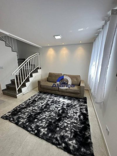 Sobrado, 2 quartos, 62 m² - Foto 1