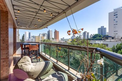 Apartamento, 3 quartos, 186 m² - Foto 1