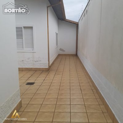 Casa, 5 quartos, 151 m² - Foto 3