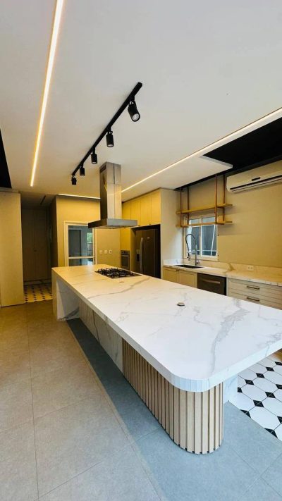 Casa, 3 quartos, 339 m² - Foto 2