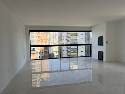 Apartamento, 3 quartos, 120 m² - Foto 2