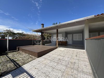 Casa, 3 quartos, 92 m² - Foto 1