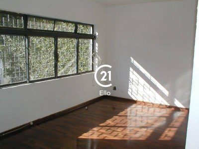 Casa, 4 quartos, 205 m² - Foto 1